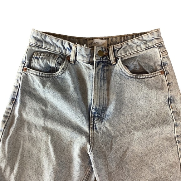 ZARA Stonewashed High-Rise Straight Leg Jeans Women’s Size 4 - Picture 4 of 10